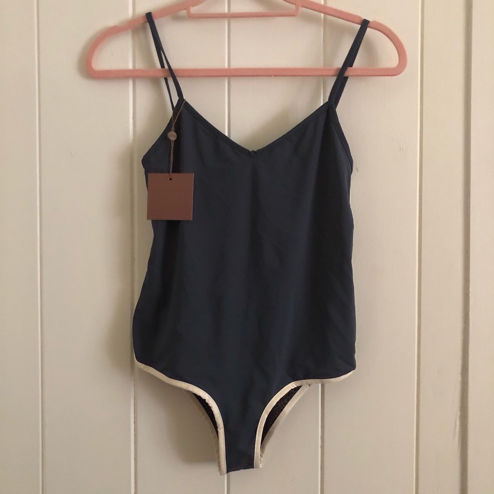 Acacia Waikiki One Piece - Picture 5 of 8